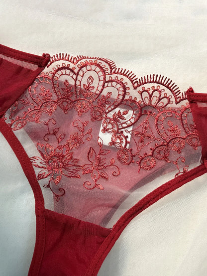 WineRed French-style floral embroidery lace lingerie set